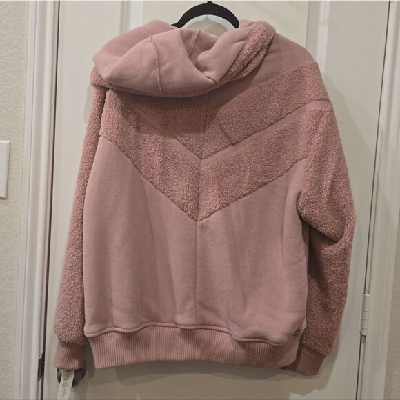 Koolaburra By Ugg Hood Cropped Sherpa Bomber Jacket - Picture 6 of 6